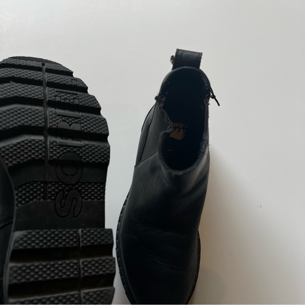 Sorel boots - Picture 5 of 6